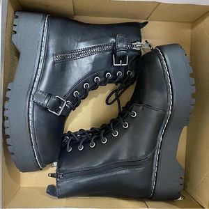 Wild pair size 7- combat boots - brand new - black with buckle detail